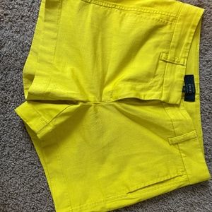 Chino short